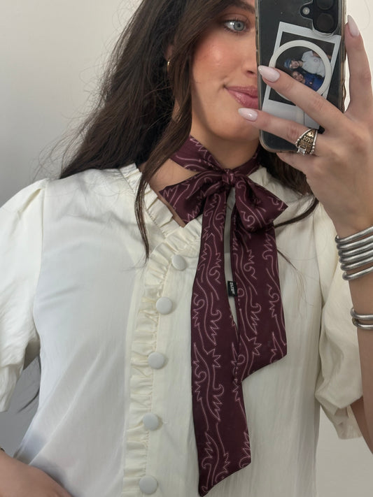 The Burgundy Bootstitch Twilly